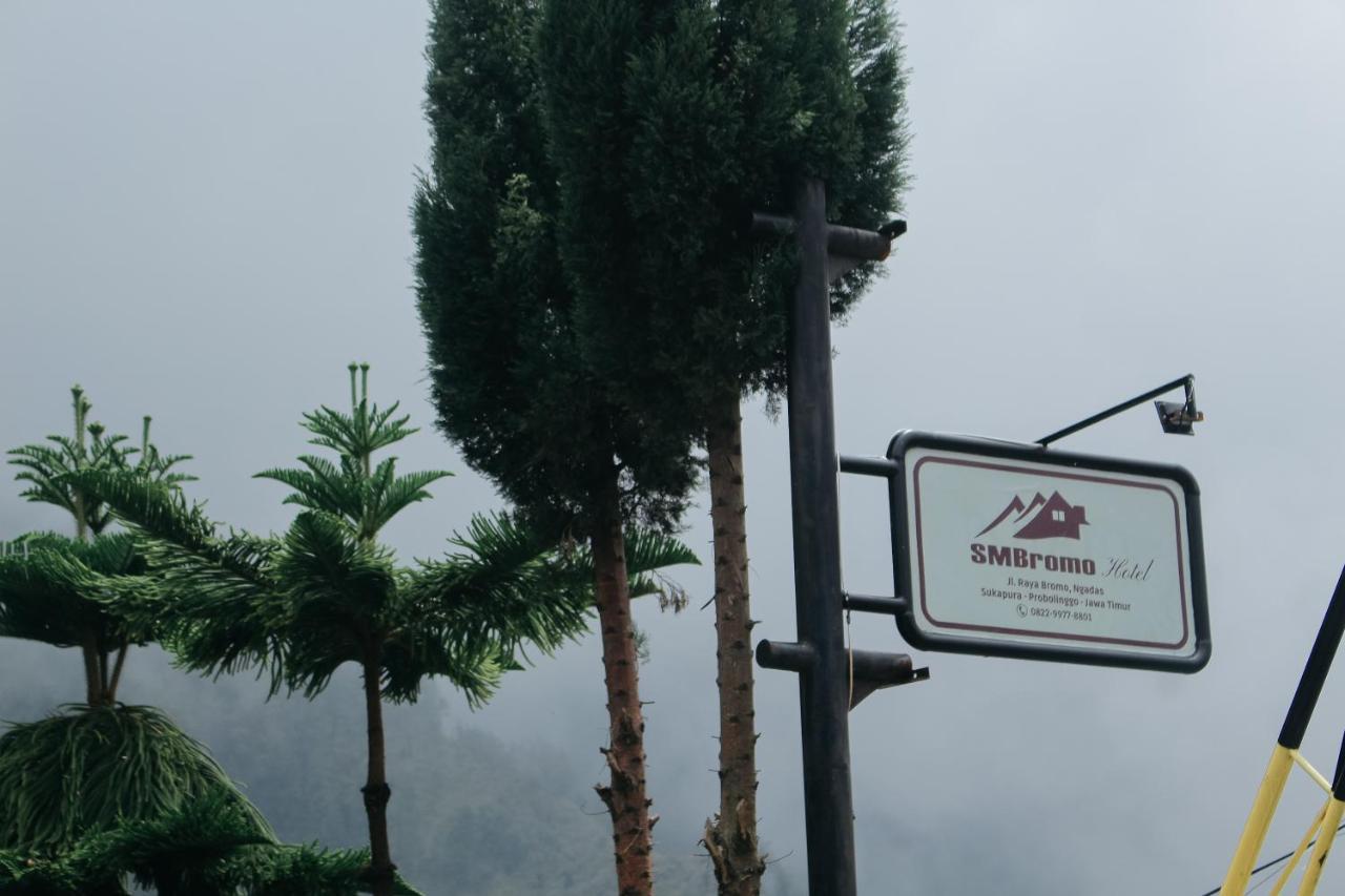 Sm Bromo Hotel Probolinggo Exterior photo