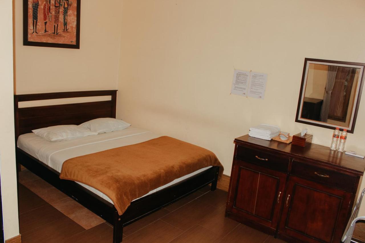 Sm Bromo Hotel Probolinggo Exterior photo